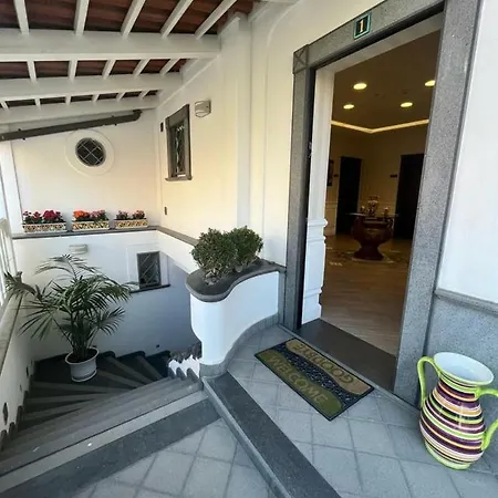 Oasis 3* פומפיי